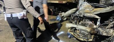 Direktorat Lalu Lintas Polda Jabar dan Korlantas Polri melakukan olah tempat kejadian perkara (TKP) di tol ciawi