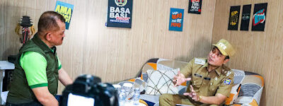 Di era digital ini, Erwin juga mengingatkan tantangan utama dalam mendidik generasi muda